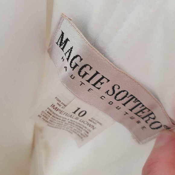 Maggie Sottero size 10 haute couture wedding dress like new corset back - Picture 3 of 8